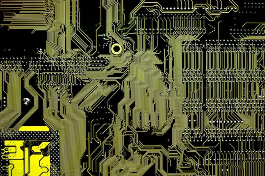 hdi板與普通pcb的區(qū)別，hdi板和通孔板區(qū)別？